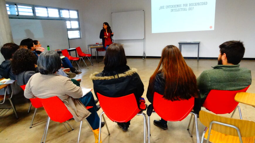 Profesionales del CAP se capacitaron en discapacidad intelectual