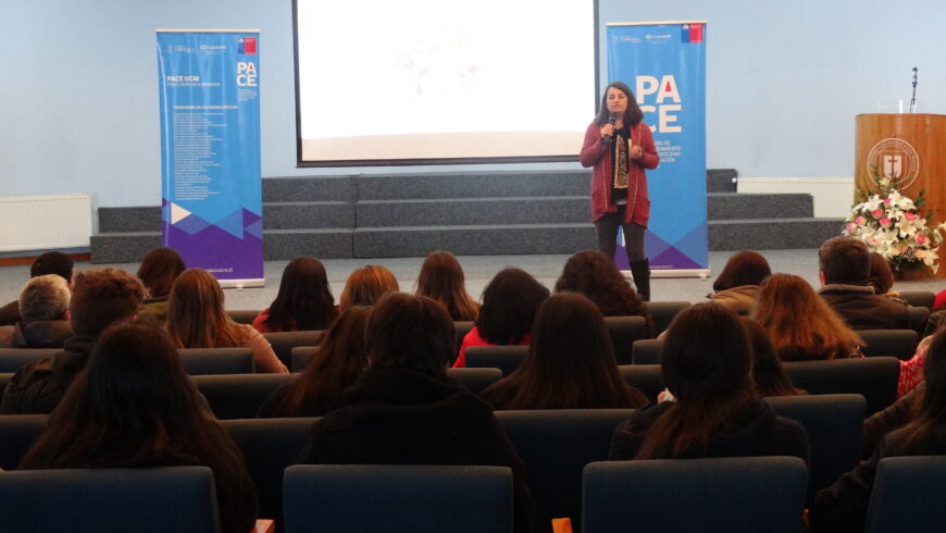 PROFESORES Y ESTUDIANTES REFLEXIONARON SOBRE TRABAJO COLABORATIVO CON SUS COMUNIDADES