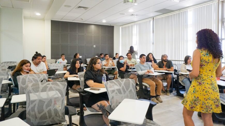 ESTUDIANTES UCM PARTICIPARON DE TALLER DE DISEÑO UNIVERSAL DEL APRENDIZAJE Y DE NEURODIVERSIDAD