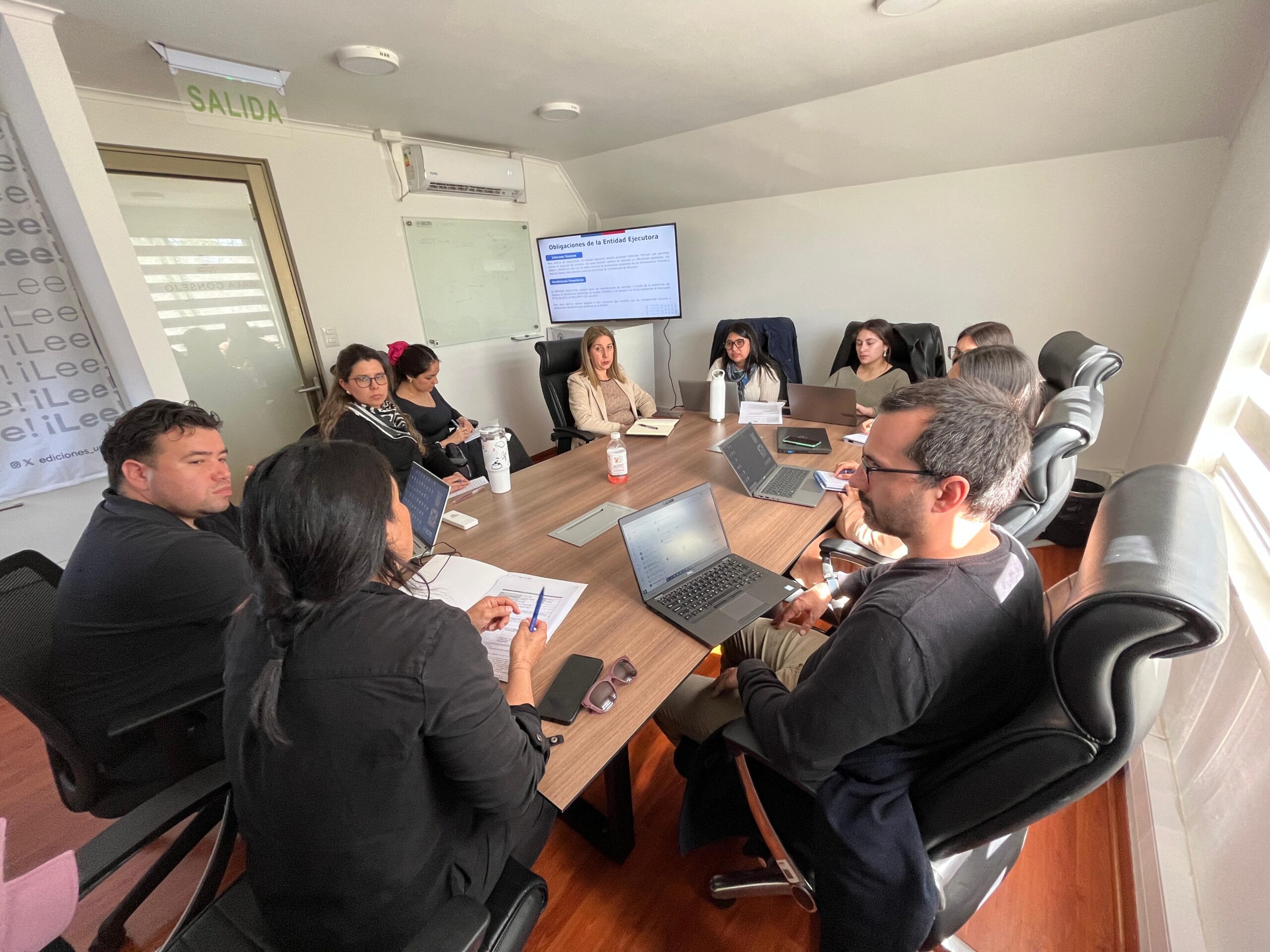 Representantes de la UCM y SENADIS se reúnen para instaurar proyecto adjudicado a FONAPI